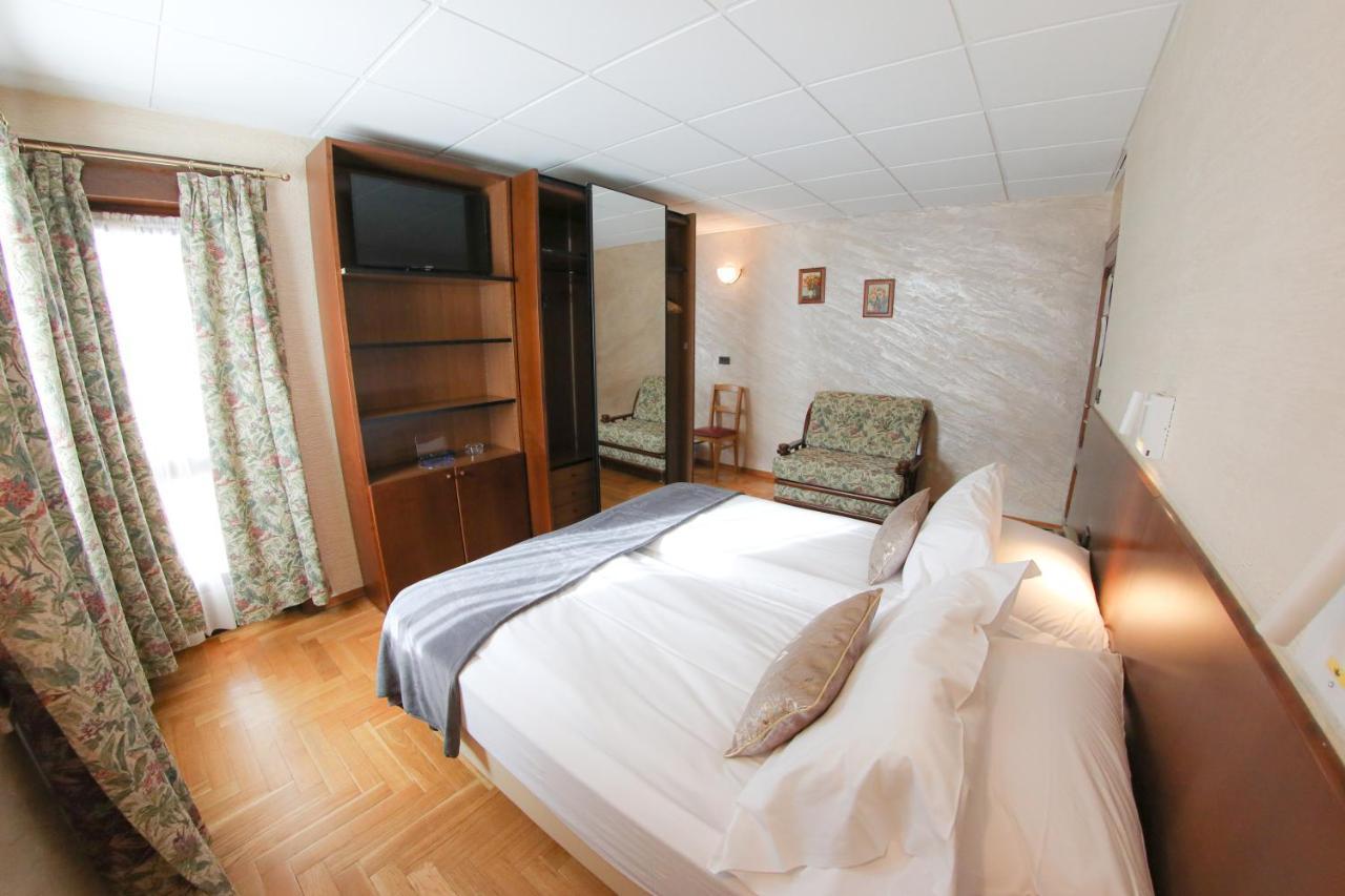 Hotel Sporting Breuil-Cervinia Exterior photo
