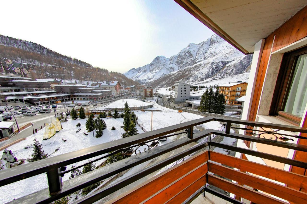 Hotel Sporting Breuil-Cervinia Exterior photo